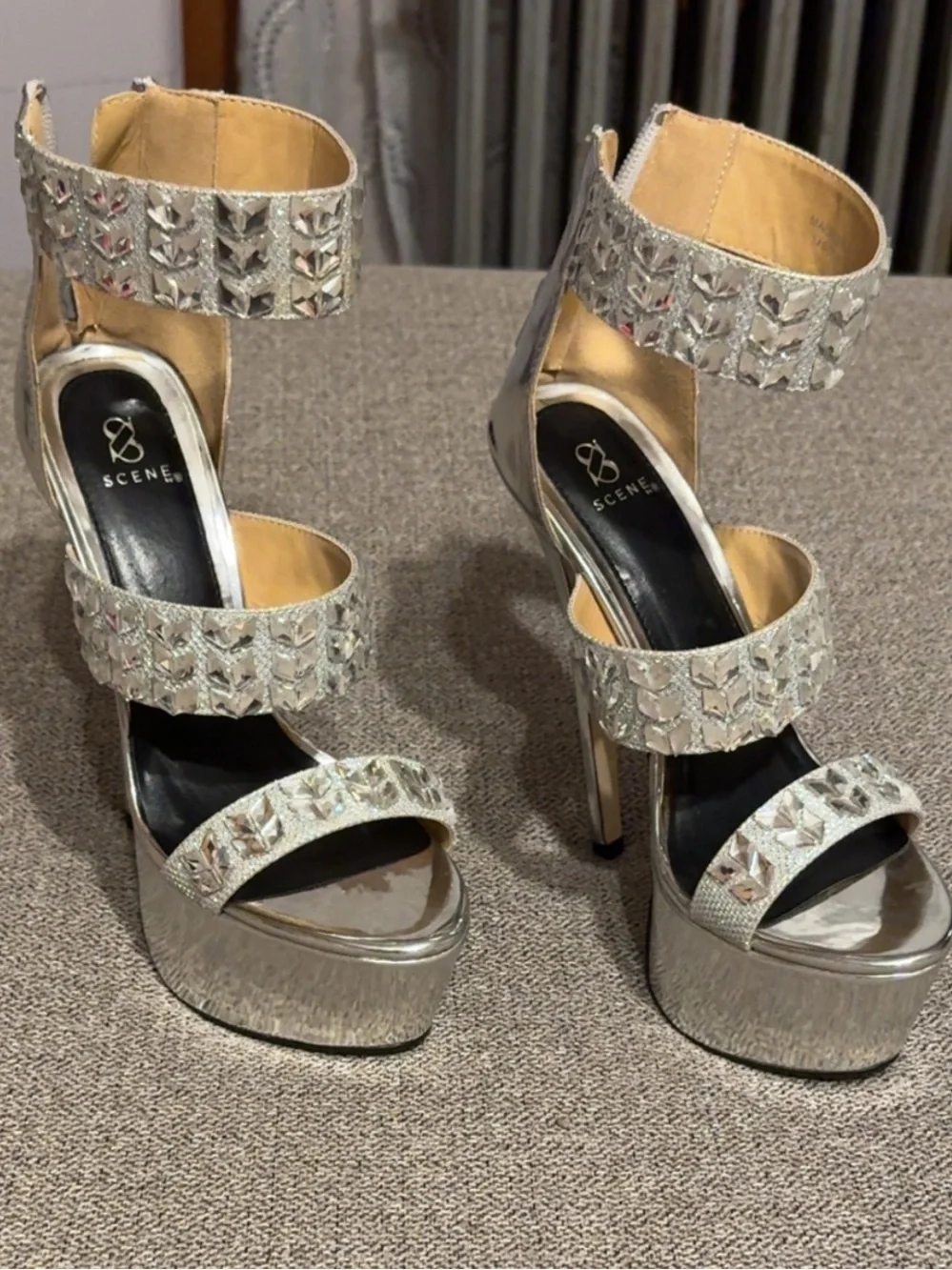 Scene Weaver Silver Metallic Crystal-Embellished Platform Sandals